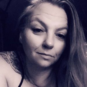 Meet your Posher, Corrie